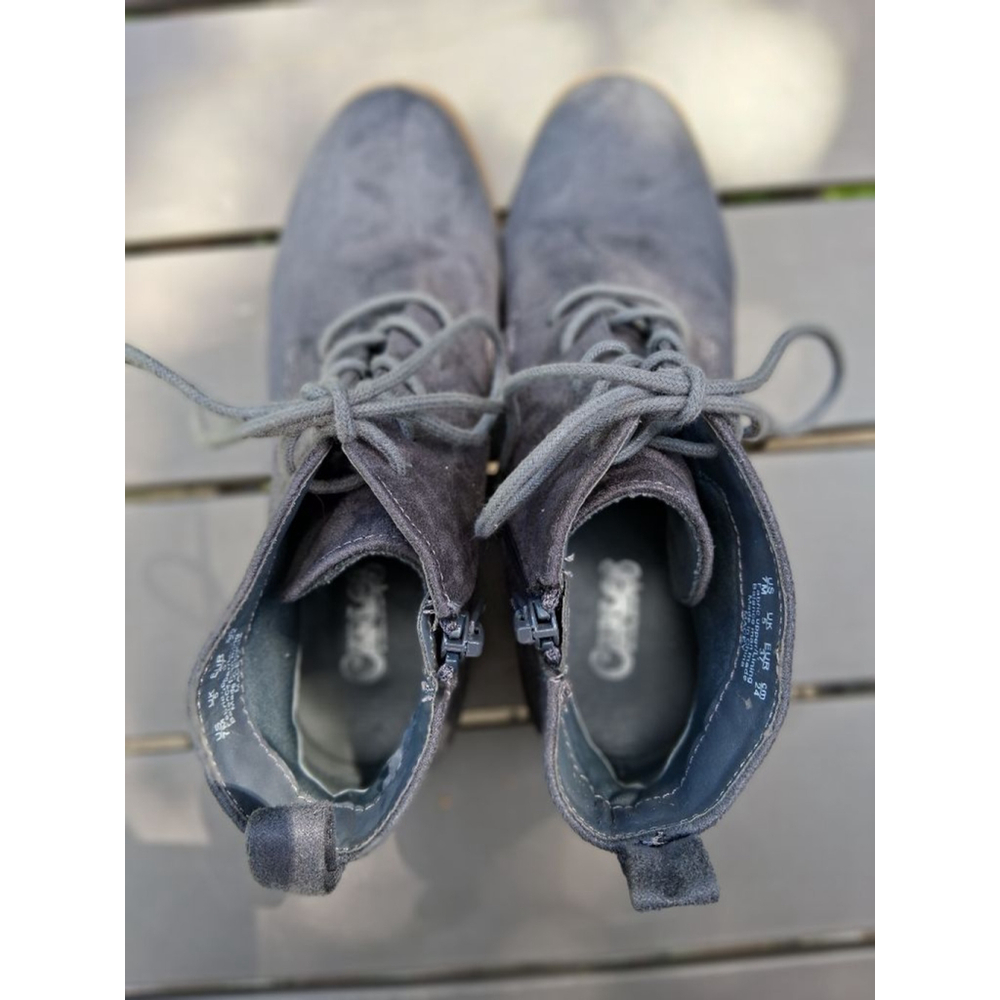 Carlos Santana "Macey" Grey Suede Ankle Boots Booties US 7 Boho Chic Classic - Picture 6 of 15
